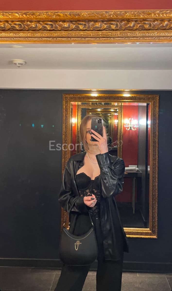 1200_1200_66d01af4a702c864295ee04d6183d5aa_big